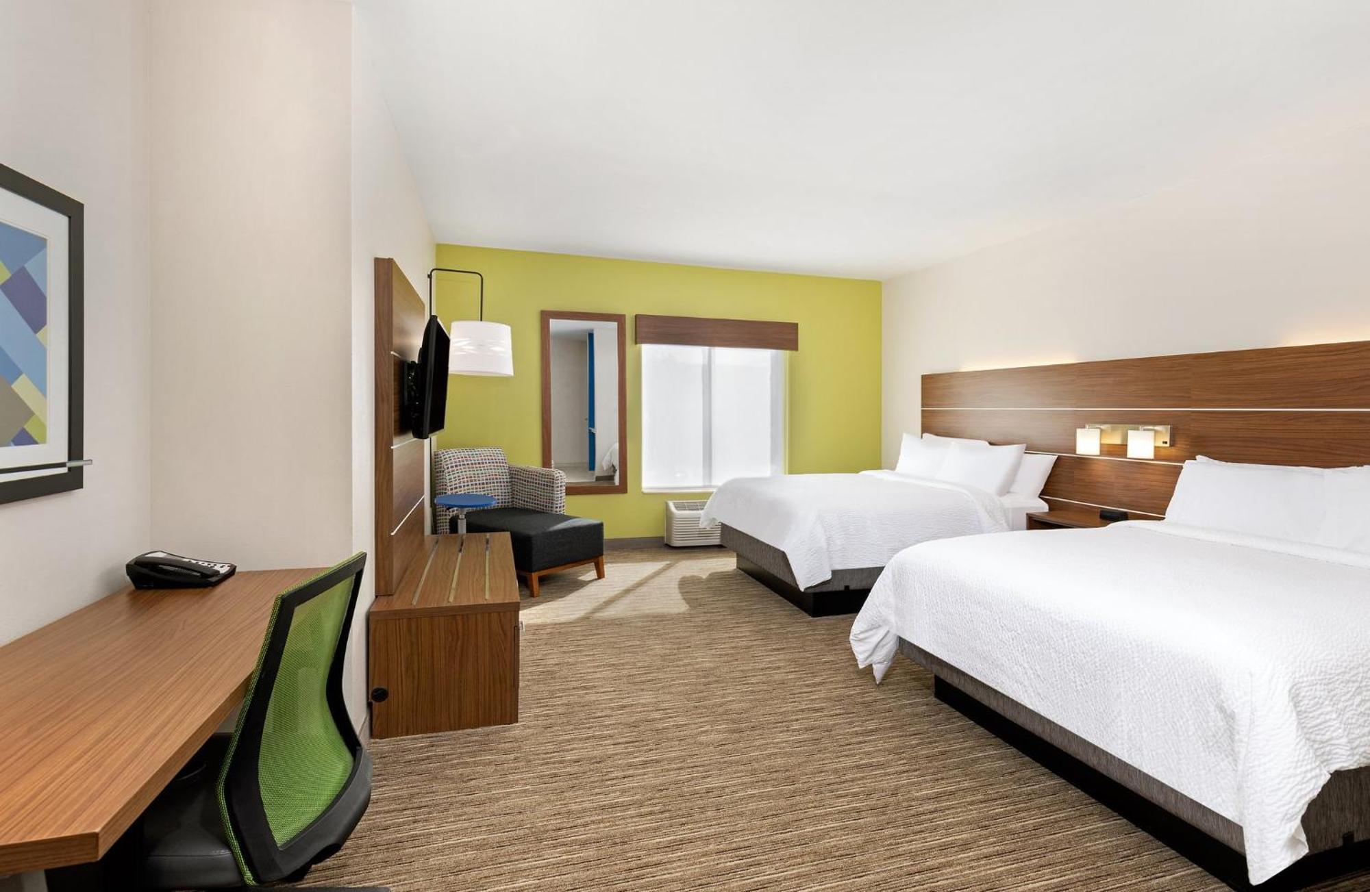 Holiday Inn Express Hotel & Suites Birmingham - Inverness 280 By Ihg Exterior photo